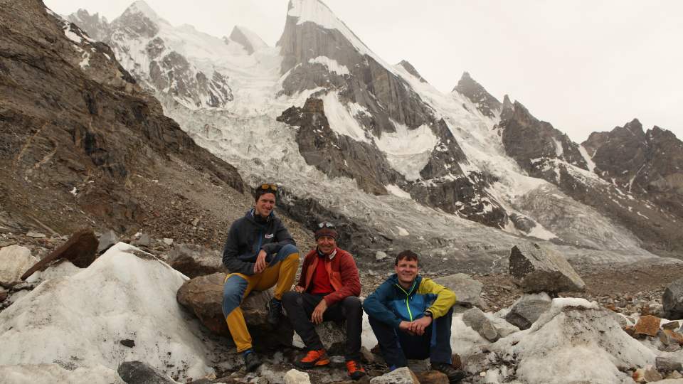 Unser Team vor dem Laila peak (Foto Dr. Olaf Rieck)