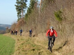 P1010895 Gäurandweg Hof Dicke1