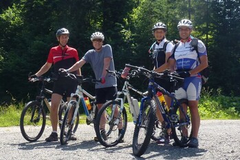 In vier Tagen einmal drum herum - Dachsteinrunde