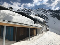 Tübinger Hütte Schneesituation