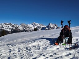 <div class="cmswysiwyg">Sellamatt mit Blick auf Säntis<div class="cleardiv">&nbsp;</div></div>