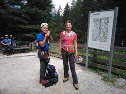 <div class="cmswysiwyg">1. Stuibenfall-Klst. - Gleich geht`s los!<div class="cleardiv">&nbsp;</div></div>