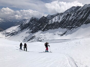 Tourenbericht  - Skihochtourenkurs 20.-24.4.2023