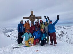 Skitouren Namloser Tal - Jubel an der Hinteren Steinkarspitze