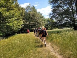 Yoga und Wandern (3)